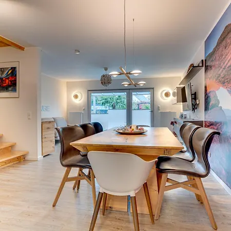 Koeln-pulheim Saphier Haus I15 Min Koeln I 180m2 I Komfort I P I Palmengarten Holiday home Pulheim
