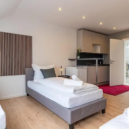 Köln-pulheim Saphier Haus I15 Min Köln Messe Lanxess I 180m2 über 4 Level I Komfort I P I Palmengarten I Babybett