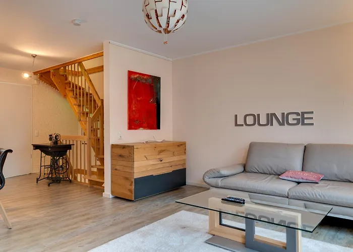 Koeln-pulheim Saphier Haus I15 Min Koeln Messe Lanxess I 180m2 Ueber 4 Level I Komfort I P I Palmengarten I Babybett Feriehus *