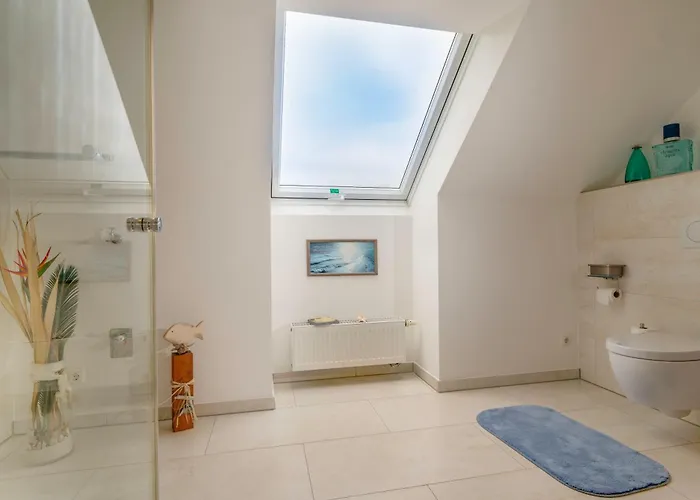 Koeln-pulheim Saphier Haus I15 Min Koeln Messe Lanxess I 180m2 Ueber 4 Level I Komfort I P I Palmengarten I Babybett